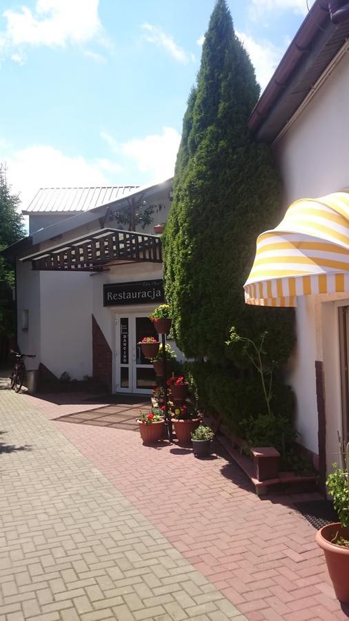 Motel Eden Zamość Eksteriør billede
