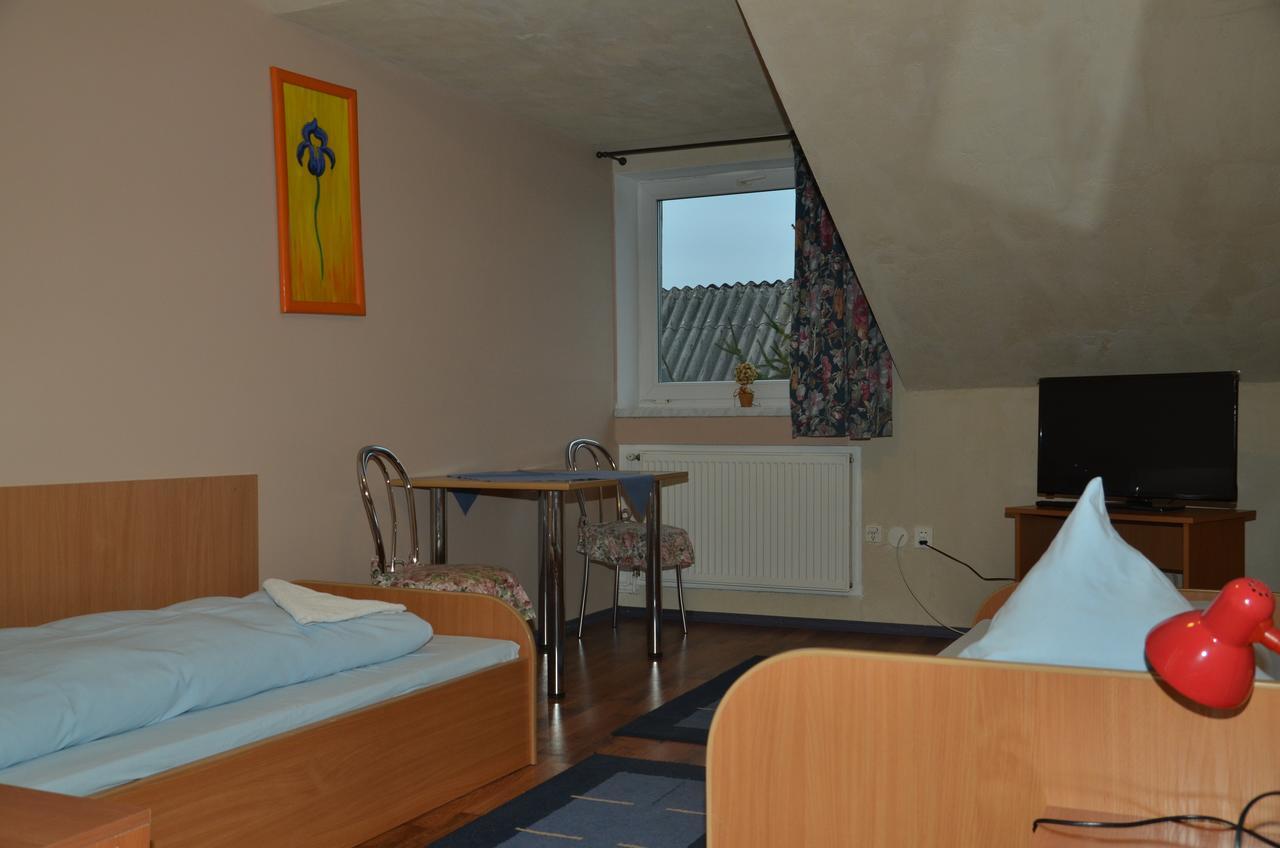 Motel Eden Zamość Eksteriør billede