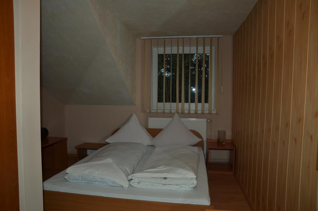 Motel Eden Zamość Eksteriør billede